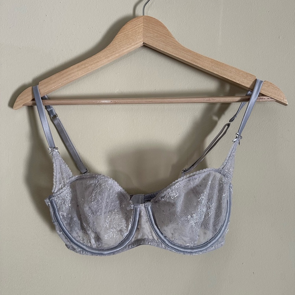 NWOT Victoria’s Secret unlined sheer bra